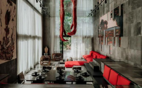 Barneys NY Red Residence with pool